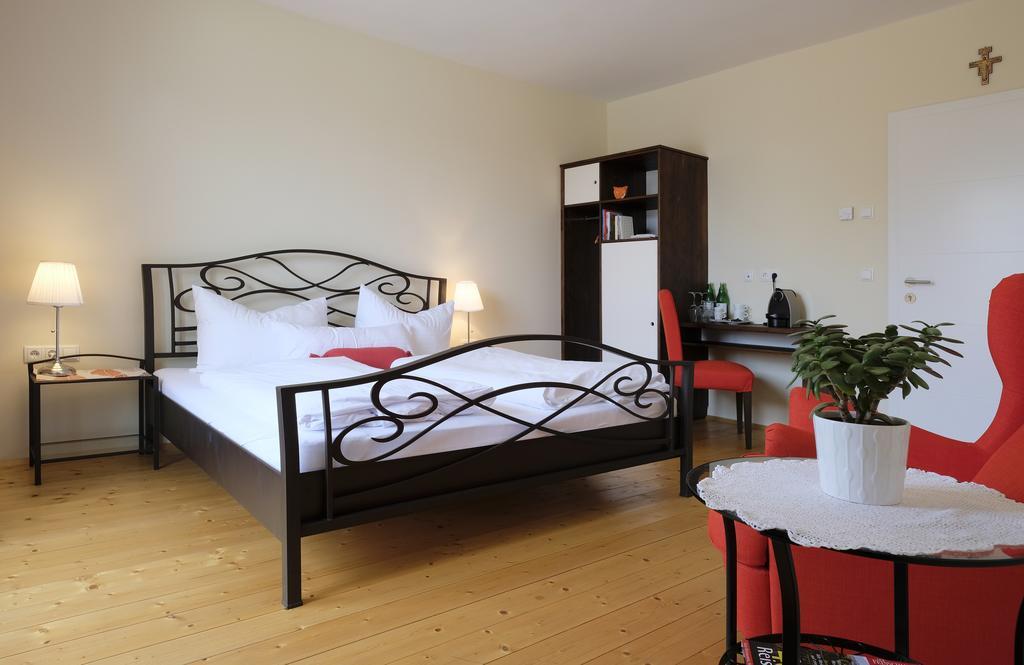 Apartament Nachtquartier Zur Dankbarkeit Podersdorf am See Zewnętrze zdjęcie