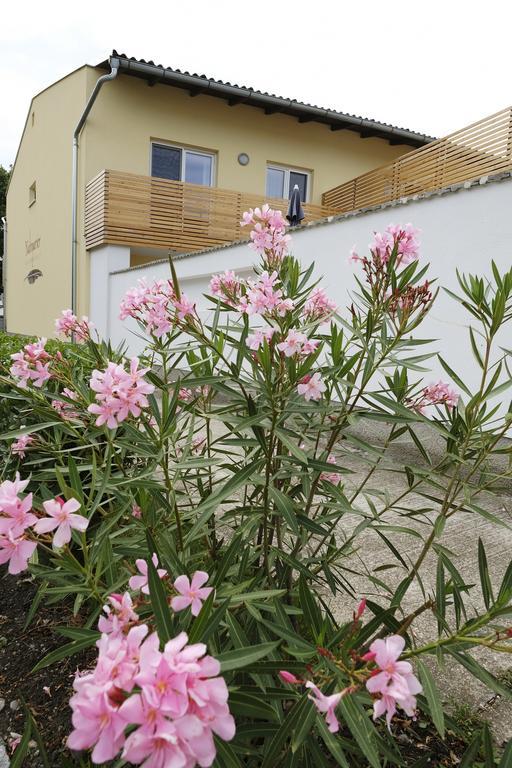 Apartament Nachtquartier Zur Dankbarkeit Podersdorf am See Zewnętrze zdjęcie
